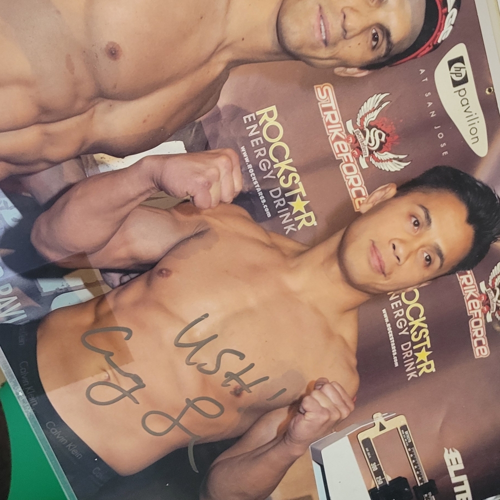 MMA CHUNG LEE SIGNED/ Frank Shamrock 18x13"
